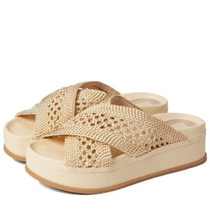 Dolce Vita Winona Woven Platform Slide Sandal in Vanilla